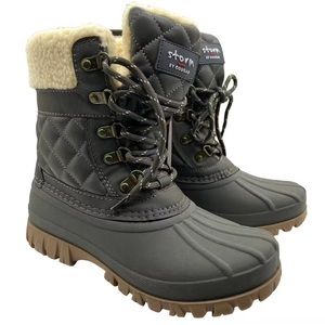 NWT Cougar Waterproof Lace Up Winter Boots Carlisle Olive Quilt